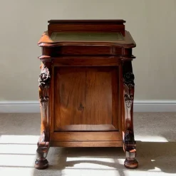 Pamono Victorian Mahogany Davenport Desk with Leather Writing Surface and Carved Floral Rosettes, England, 1850s Sale