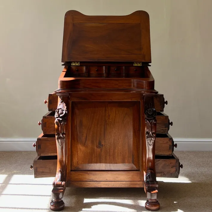 Pamono Victorian Mahogany Davenport Desk with Leather Writing Surface and Carved Floral Rosettes, England, 1850s Sale