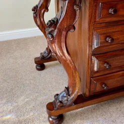 Pamono Victorian Mahogany Davenport Desk with Leather Writing Surface and Carved Floral Rosettes, England, 1850s Sale