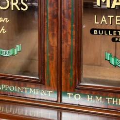 Pamono Victorian Mahogany Gun Shop Display Cabinet, 1880s Outlet