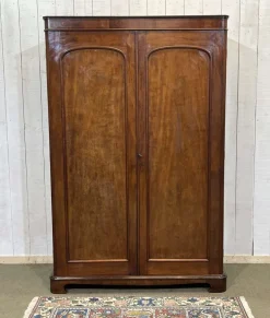 Pamono Victorian Mahogany Wardrobe, 19th Century Online