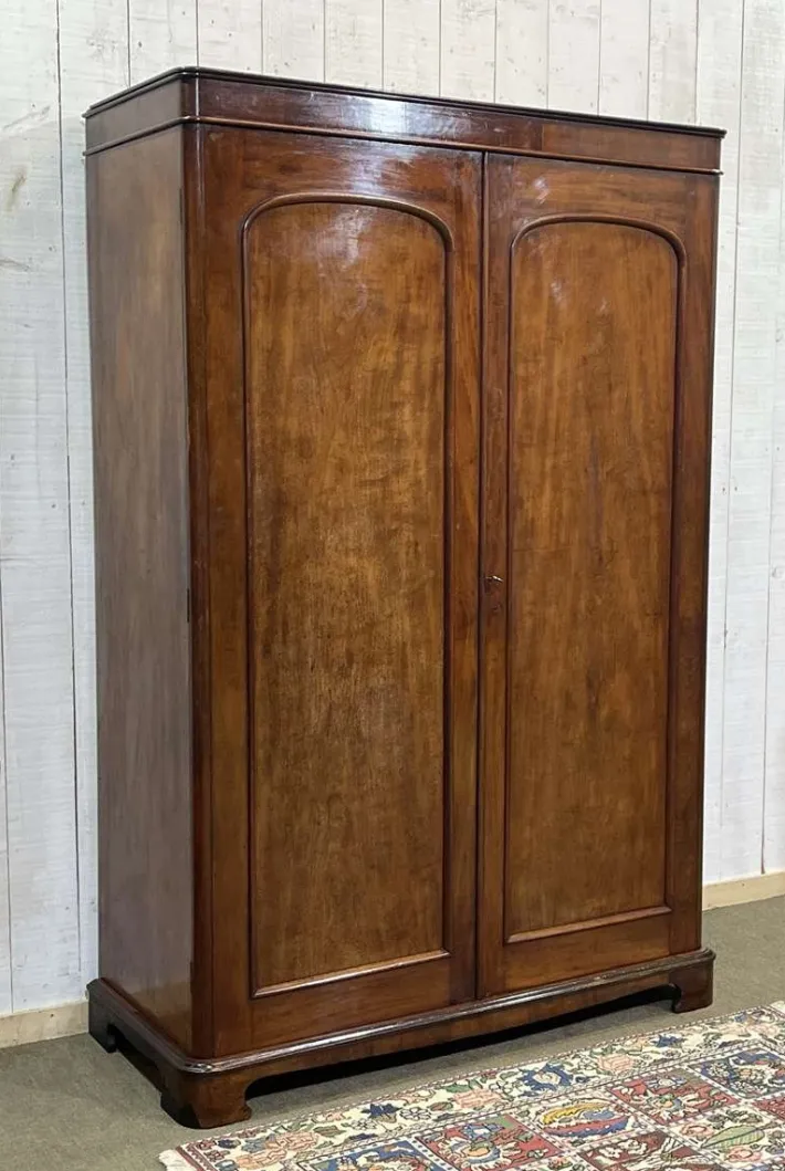 Pamono Victorian Mahogany Wardrobe, 19th Century Online