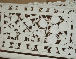 Pamono Victorian Nasturtium Pattern Garden Bench from Coalbrookdale, 1870 Clearance