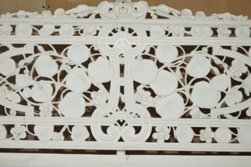 Pamono Victorian Nasturtium Pattern Garden Bench from Coalbrookdale, 1870 Clearance