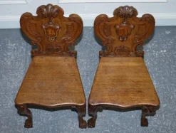 Pamono Victorian Oak Carved Hallway Chairs with Lion Paw Feet, Set of 2 Hot