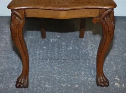Pamono Victorian Oak Carved Hallway Chairs with Lion Paw Feet, Set of 2 Hot