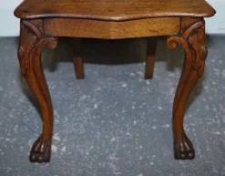 Pamono Victorian Oak Carved Hallway Chairs with Lion Paw Feet, Set of 2 Hot