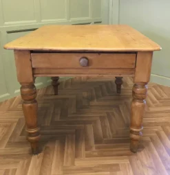 Pamono Victorian Pine Farmhouse Kitchen Table Discount