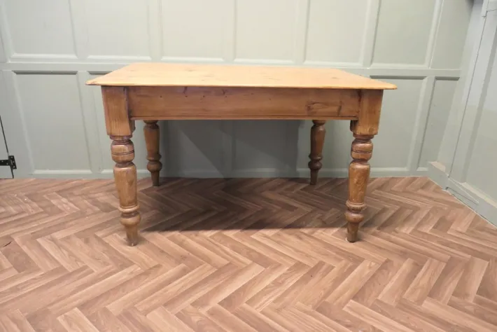 Pamono Victorian Pine Farmhouse Kitchen Table Discount