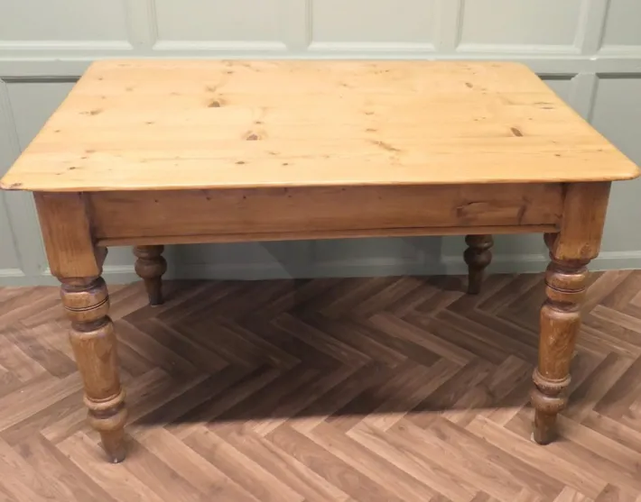 Pamono Victorian Pine Farmhouse Kitchen Table Discount