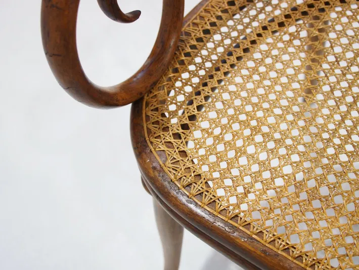 Pamono Vienna Secessionist Bentwood and Rattan Settee from Thonet Hot