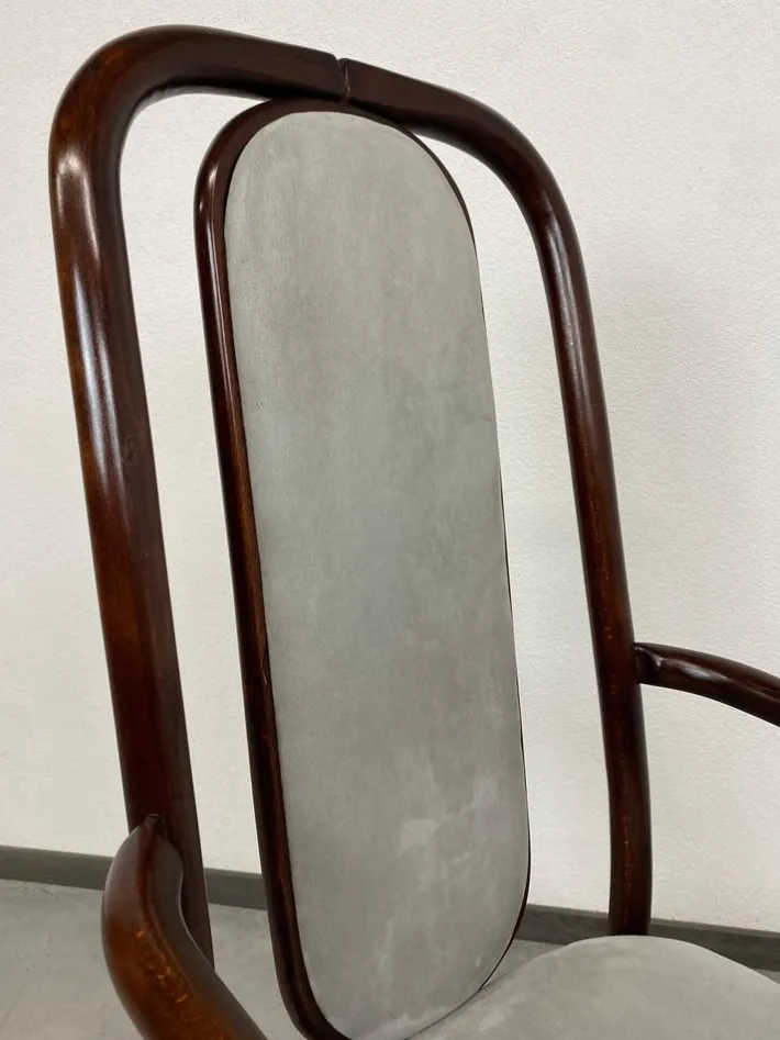 Pamono Vinage Office Chair by Antonín Šuman for Ton, 1960s Clearance