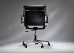 Pamono Vintage Adjustable Ea217 Soft Padded Desk Chair in Black Leather by Charles & Ray Eames for Vitra, 1990s Outlet
