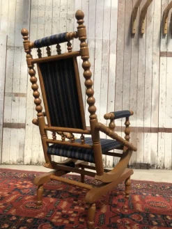 Pamono Vintage American Style Rocking Chair Sale