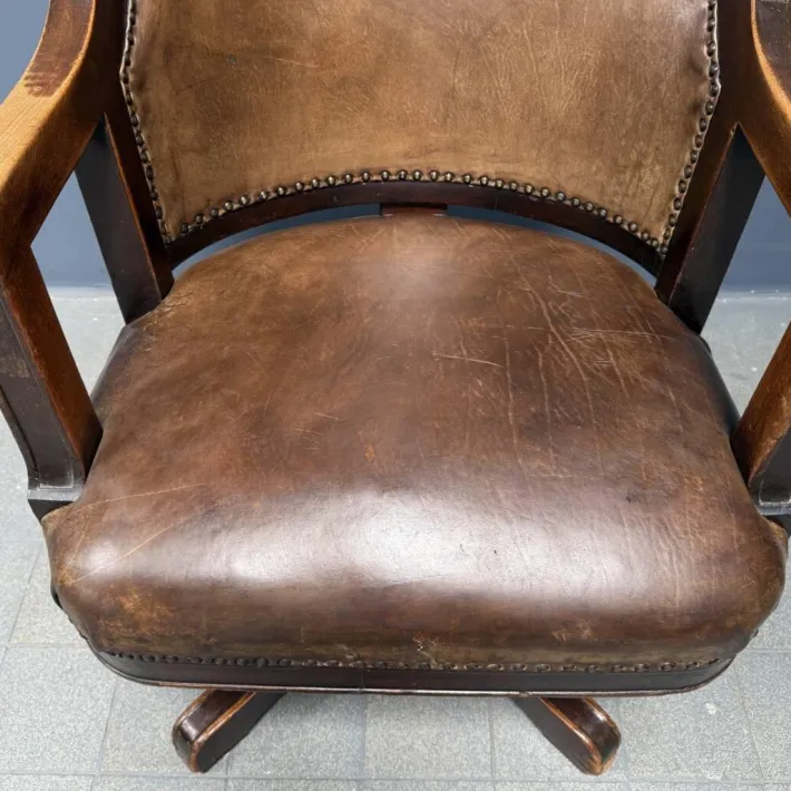 Pamono Vintage American Wood and Leather Desk Chair, 1920s New