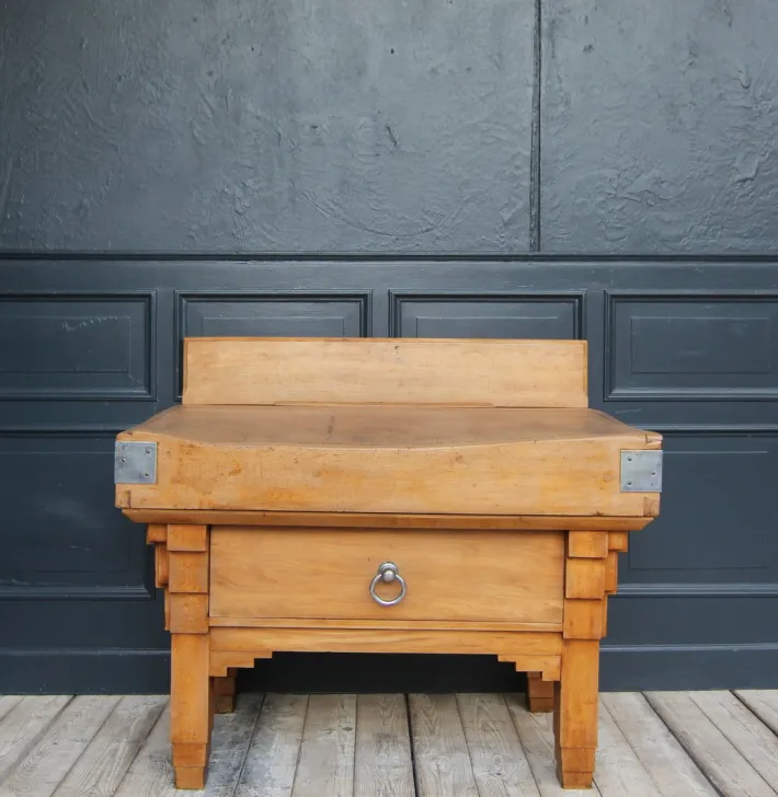 Pamono Vintage Art Deco Butcher Block Table, 1920s Outlet