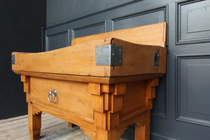 Pamono Vintage Art Deco Butcher Block Table, 1920s Outlet