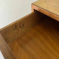 Pamono Vintage Art Deco Chest of Drawers in Flamed Walnut, 1930s Outlet