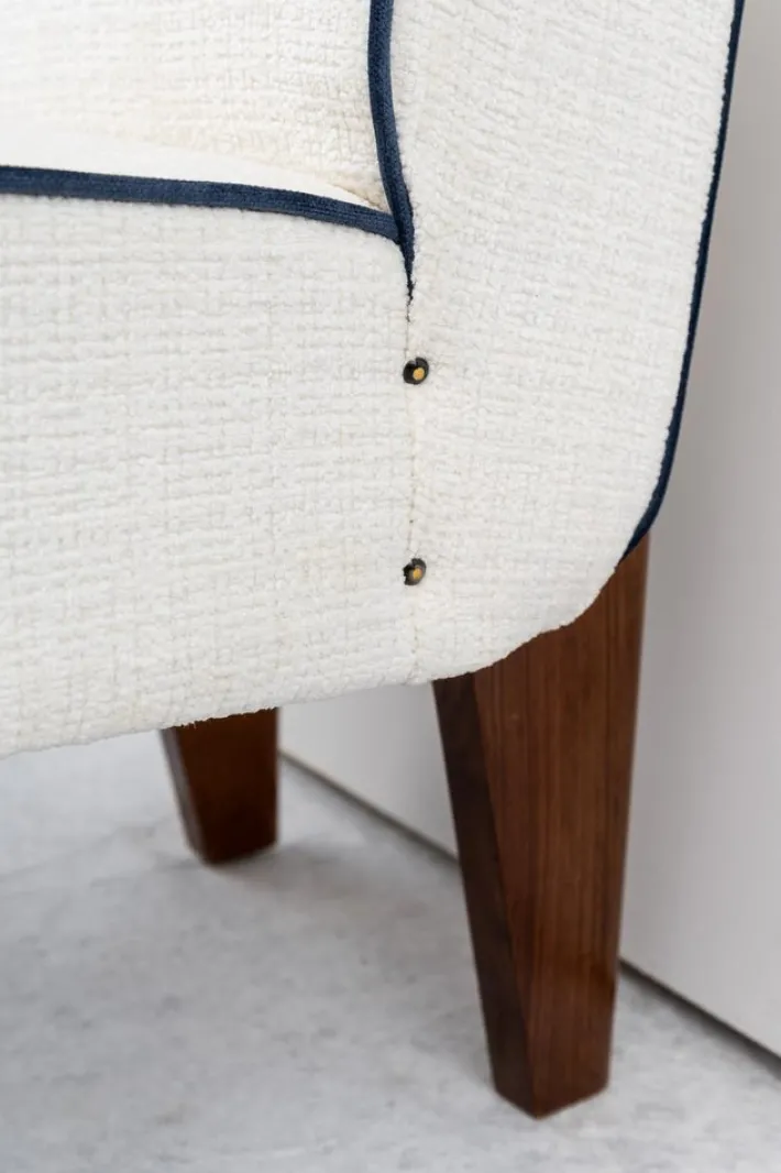 Pamono Vintage Art Deco Lounge Chairs with Pouf, 1940s, Set of 3 Discount