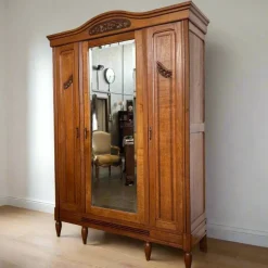 Pamono Vintage Art Nouveau Wardrobe in Oak, 1920