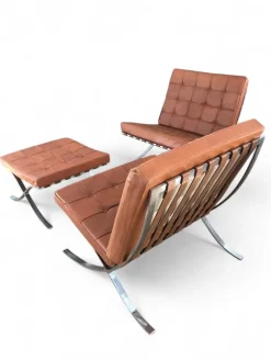 Pamono Vintage Barcelona Lounge Chairs with Ottoman by Mies Van Der Rohe for Knoll, 1960s, Set of 3 Hot