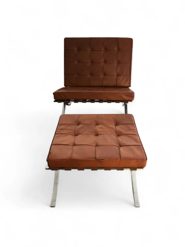 Pamono Vintage Barcelona Lounge Chairs with Ottoman by Mies Van Der Rohe for Knoll, 1960s, Set of 3 Hot