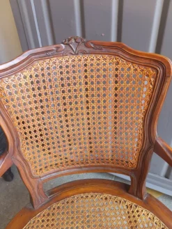 Pamono Vintage Baroque Style Armchair in Hand-Woven Vienna Straw, 1950s Clearance