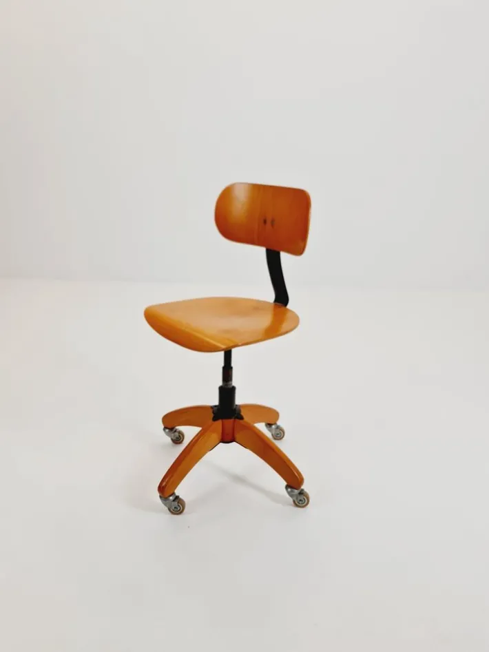 Pamono Vintage Bauhaus Swivel Office Chair in Wood by Böhler, 1940s Discount