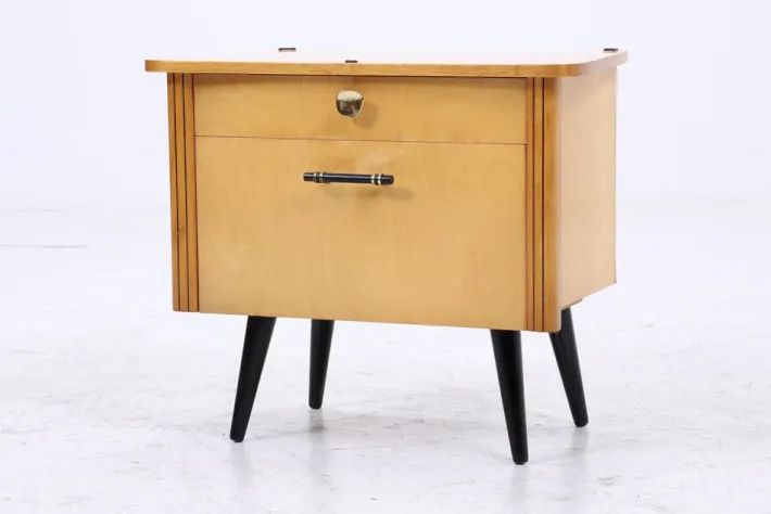 Pamono Vintage Bedside Tables, 1960s, Set of 2 Best