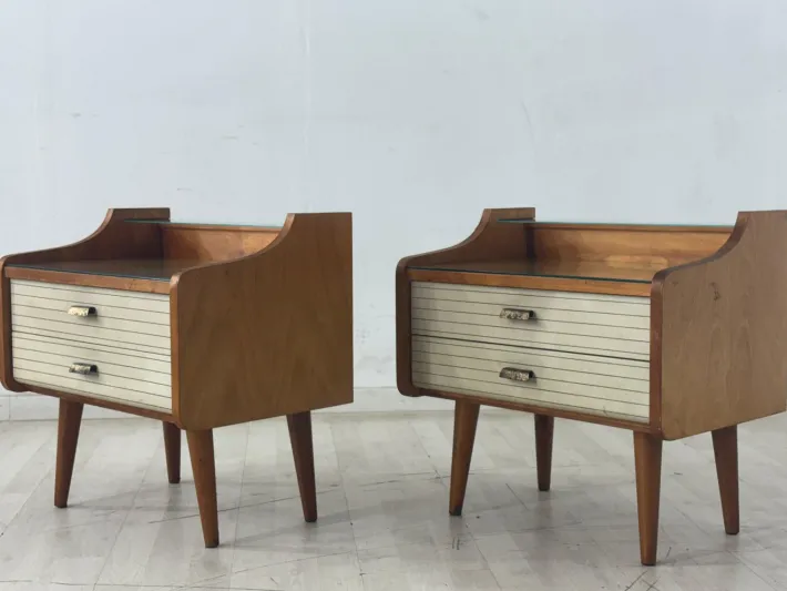 Pamono Vintage Bedside Tables, Set of 2 Online