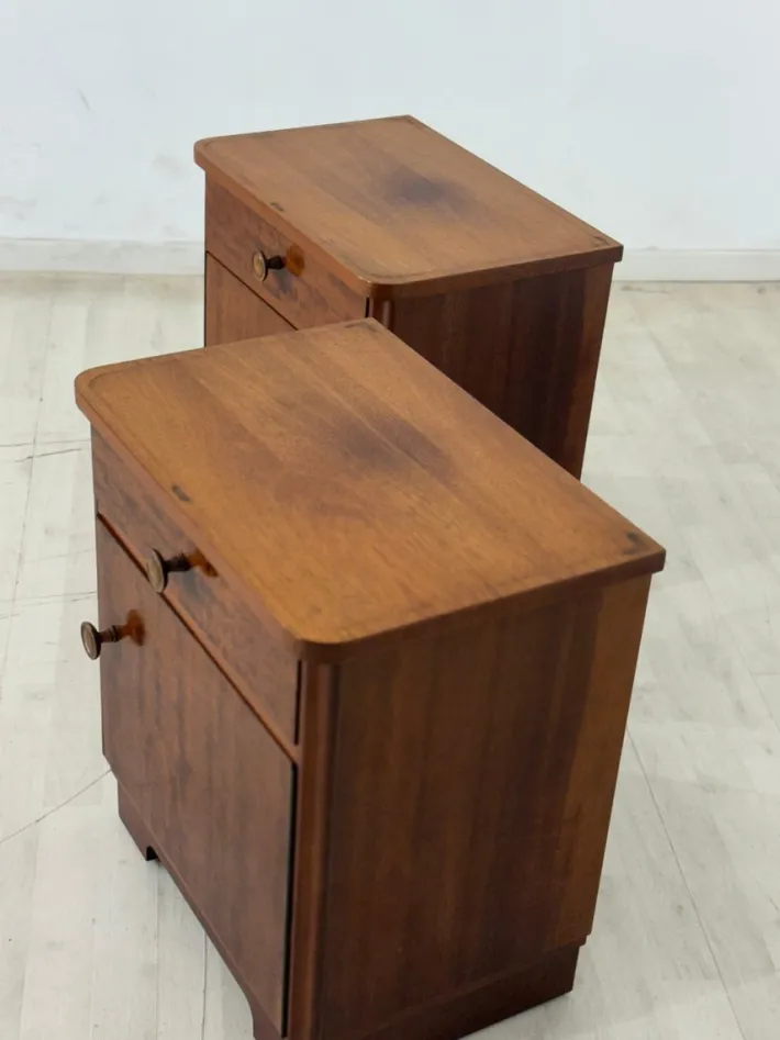 Pamono Vintage Bedside Tables, Set of 2 Online