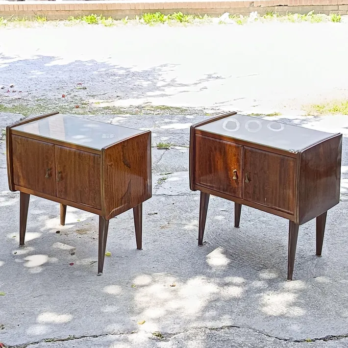 Pamono Vintage Bedside Tables with Glass Tops, Set of 2