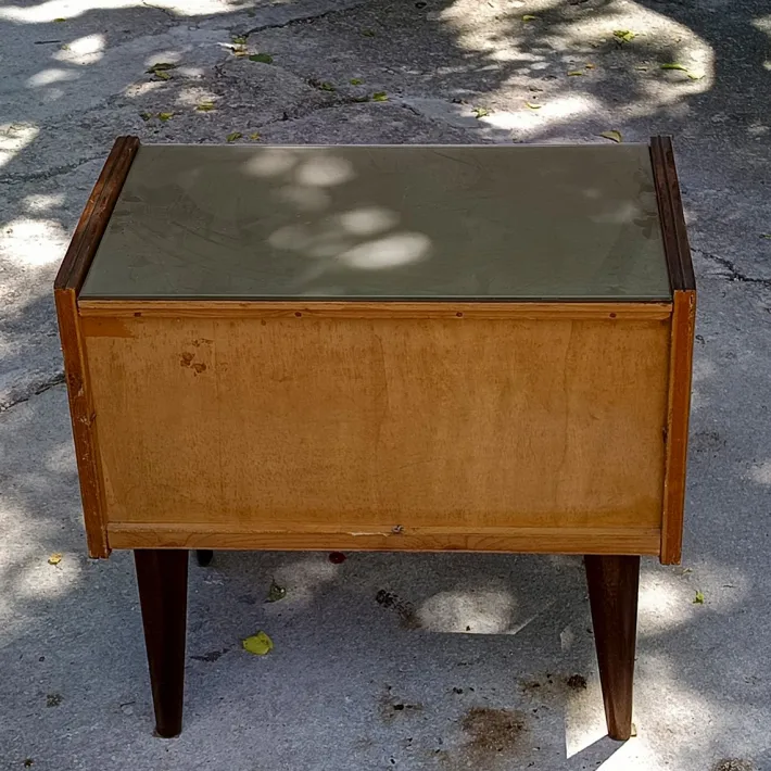 Pamono Vintage Bedside Tables with Glass Tops, Set of 2