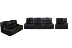 Pamono Vintage Black Leather Kashima Living Room Set by Michel Ducaroy for Ligne Roset, 1976, Set of 3 Clearance