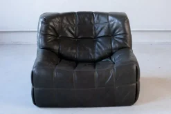 Pamono Vintage Black Leather Kashima Living Room Set by Michel Ducaroy for Ligne Roset, 1976, Set of 3 Clearance