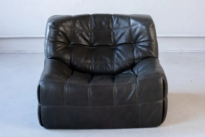 Pamono Vintage Black Leather Kashima Living Room Set by Michel Ducaroy for Ligne Roset, 1976, Set of 3 Clearance
