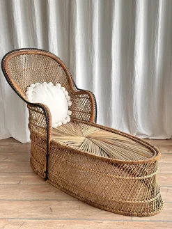 Pamono Vintage Bohemian Wicker Rattan Chaise Lounge, 1970s Online