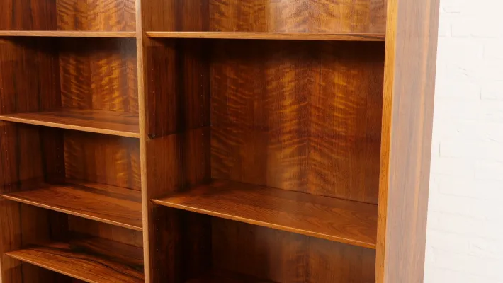 Pamono Vintage Bookcases in Rosewood by Hundevad & Co from Hundevad & Co., Set of 3 Discount