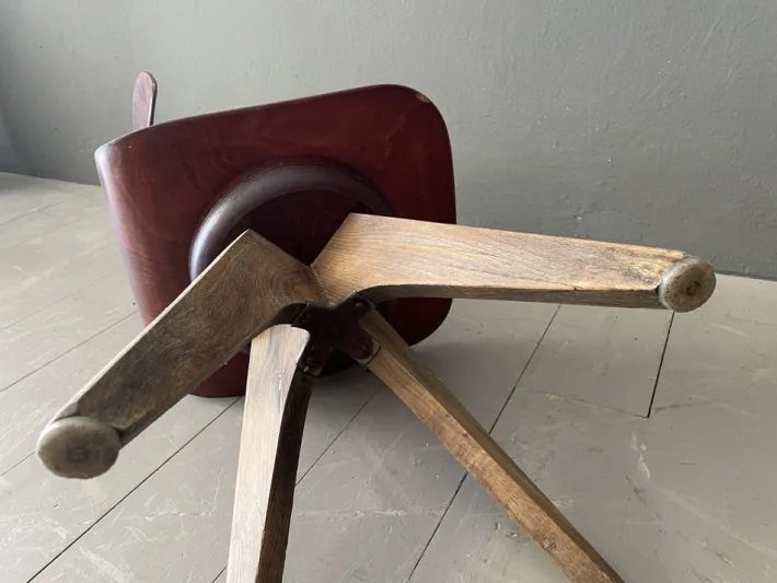 Pamono Vintage Brown High Children's Chair, 1950s Outlet