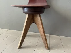 Pamono Vintage Brown High Children's Chair, 1950s Outlet