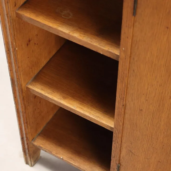 Pamono Vintage Cabinet in Oak Veneer, Italy, 1950s-1960s Outlet