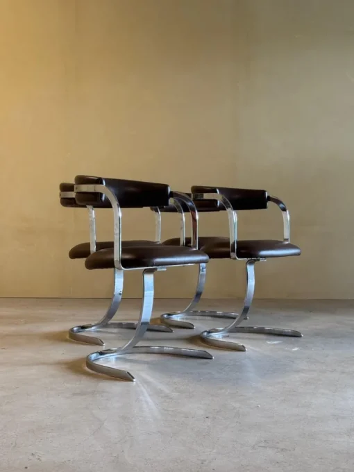 Pamono Vintage Cast Iron and Chromed Dining Chairs, 1970s, Set of 4 Outlet