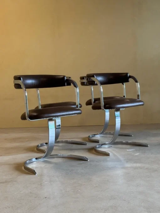 Pamono Vintage Cast Iron and Chromed Dining Chairs, 1970s, Set of 4 Outlet