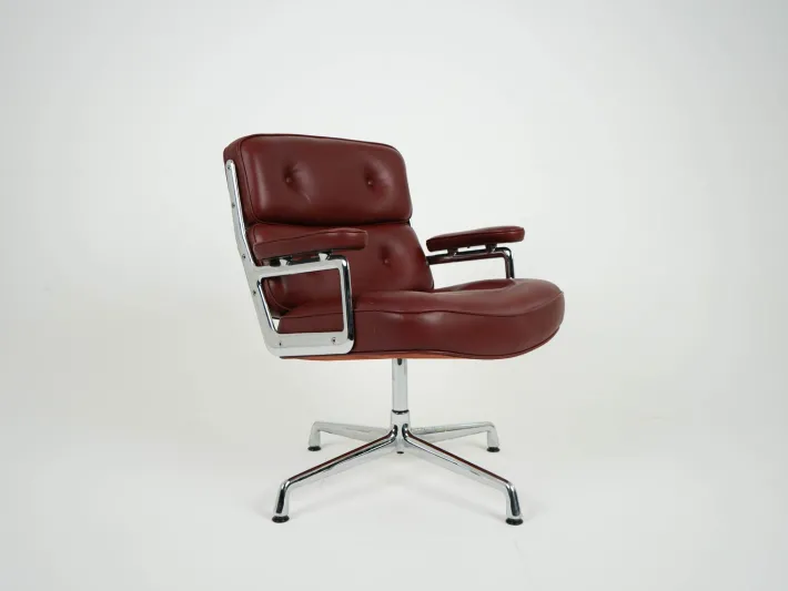 Pamono Vintage Charles Eames Lobby Chair ES108 by Herman Miller for Vitra, 1970s Online