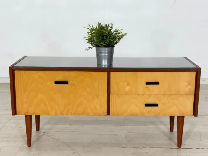 Pamono Vintage Chest of Drawers in Wood Hot