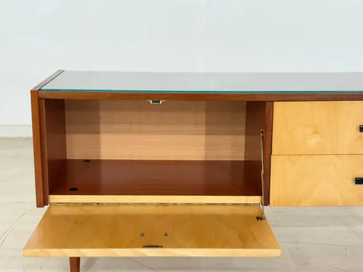 Pamono Vintage Chest of Drawers in Wood Hot