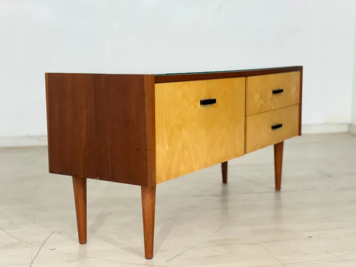 Pamono Vintage Chest of Drawers in Wood Hot