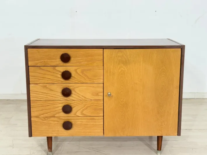 Pamono Vintage Chest of Drawers, 1970s Outlet
