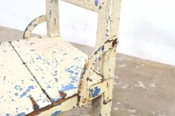 Pamono Vintage Childrens Chair in Wood Best
