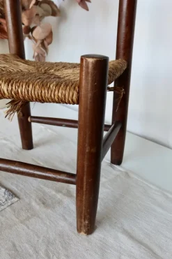 Pamono Vintage Children's Chair in Dark Wood with Woven Straw Seat, 1980s Discount